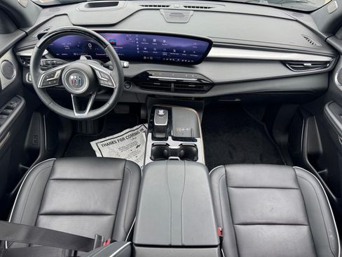 Used 2025 Buick Enclave Avenir w/ Super Cruise Package FWD image 10