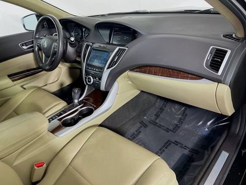 Used 2020 Acura TLX FWD image 29