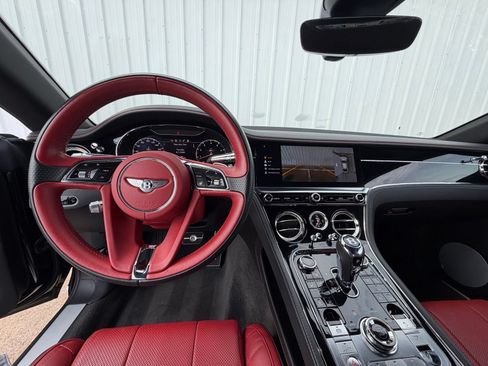 Used 2020 Bentley Continental GT AWD/4WD image 12