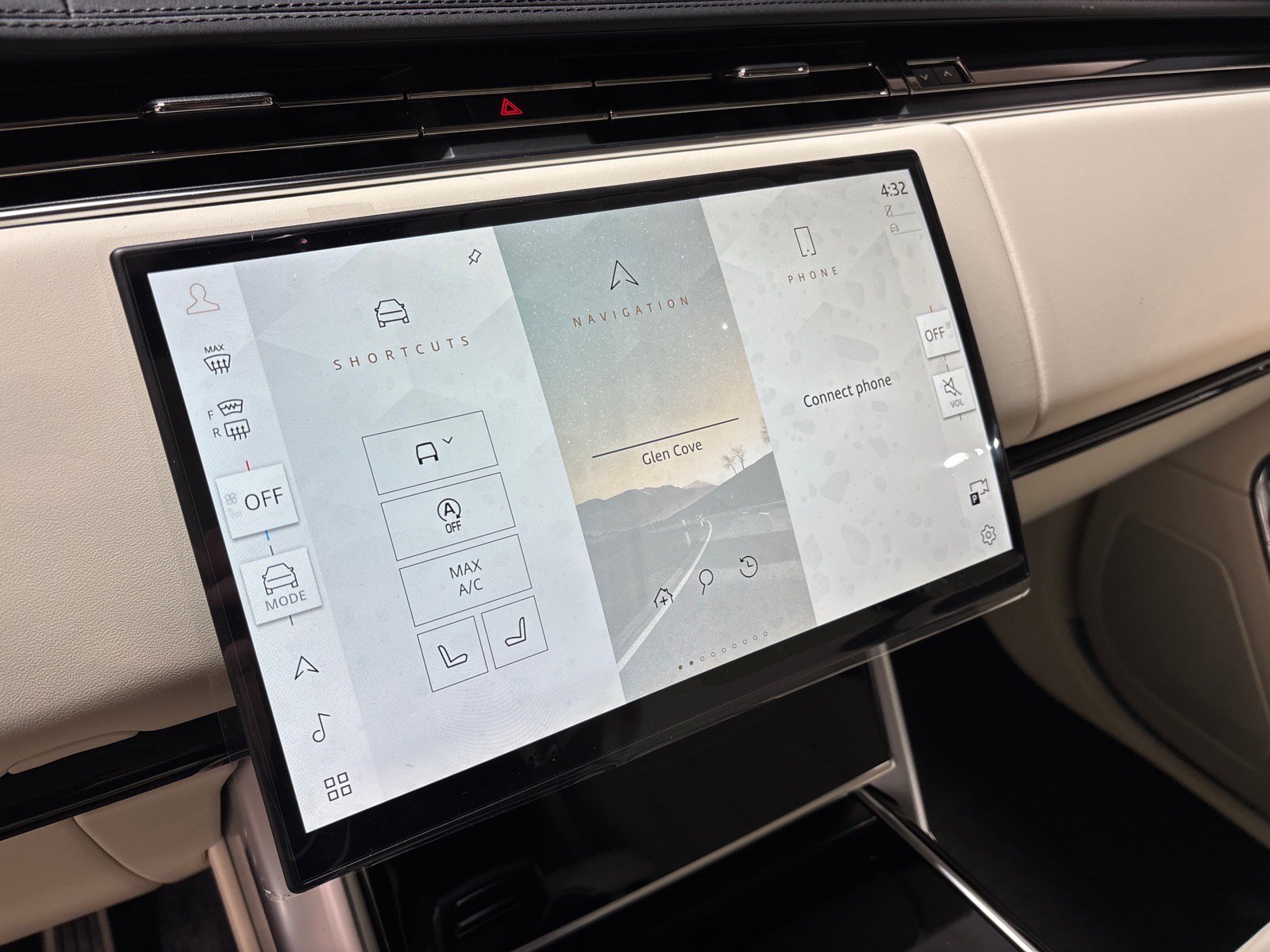 New 2026 Land Rover Range Rover SE AWD/4WD image 16