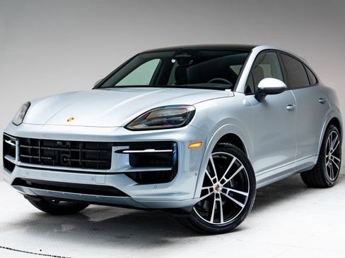 New 2026 Porsche Cayenne Coupe AWD/4WD image 1