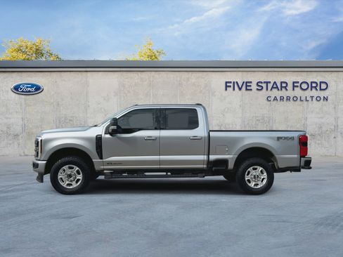 Certified 2024 Ford F250 Lariat w/ Lariat Ultimate Package AWD/4WD image 5
