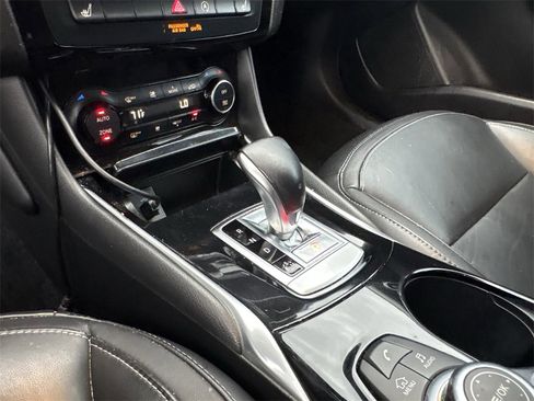 Used 2018 INFINITI QX30 Premium w/ Cargo Package image 19