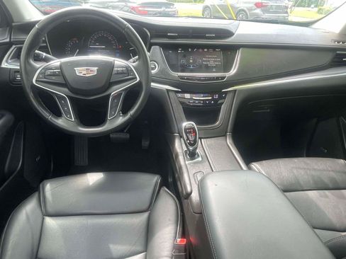 Used 2019 Cadillac XT5 Luxury FWD image 15