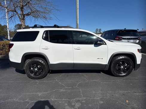 Used 2023 GMC Acadia AT4 w/ Technology Package image 2