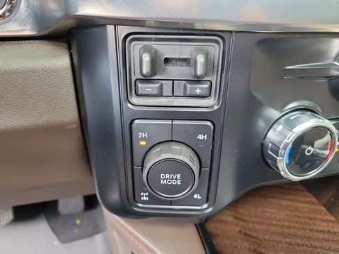 Used 2026 Ford F350 King Ranch w/ FX4 Off-Road Package image 33