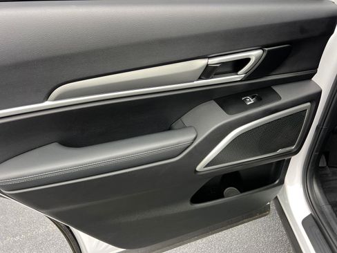 Used 2022 Kia Telluride S FWD image 22