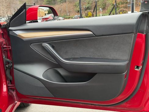 Used 2022 Tesla Model 3 Long Range image 36