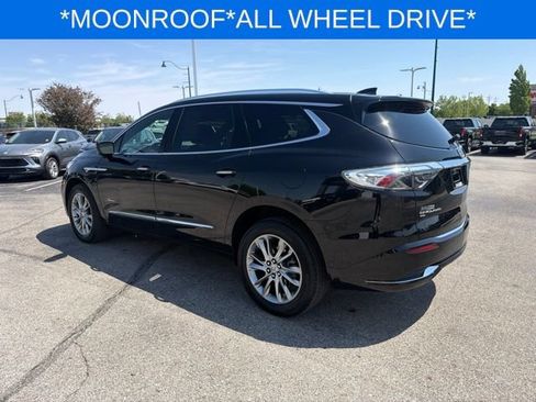 Used 2023 Buick Enclave Avenir AWD/4WD image 8