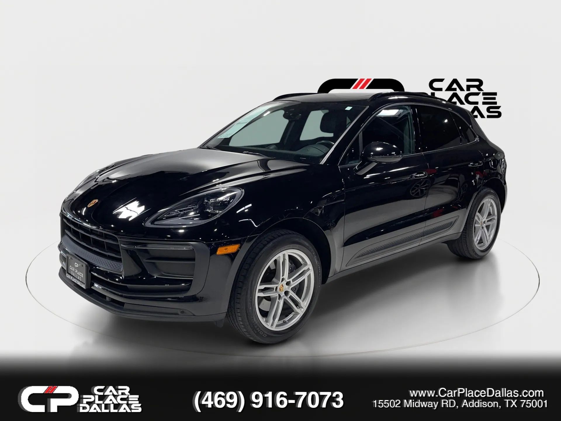 Used 2022 Porsche Macan w/ Driver Memory Package AWD/4WD image 3