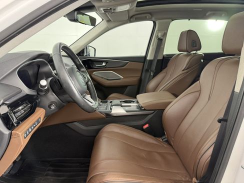 Used 2024 Acura MDX SH-AWD w/ Advance Package image 18