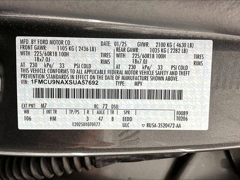Certified 2025 Ford Escape ST-Line Select AWD/4WD image 35