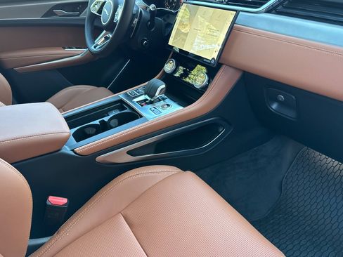 New 2026 Jaguar F-PACE R-Dynamic S image 27