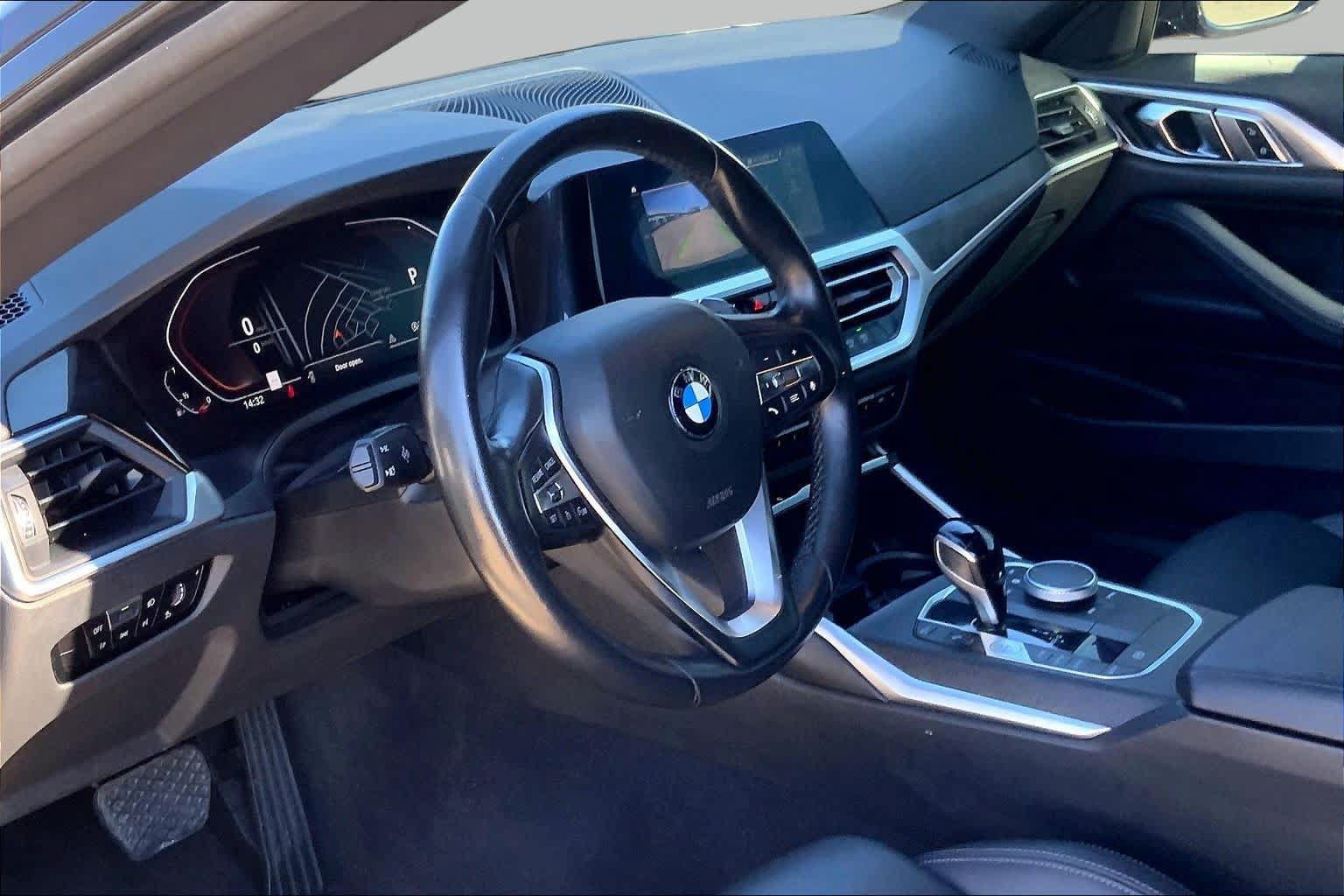 Used 2023 BMW 430i Coupe w/ Convenience Package RWD image 16