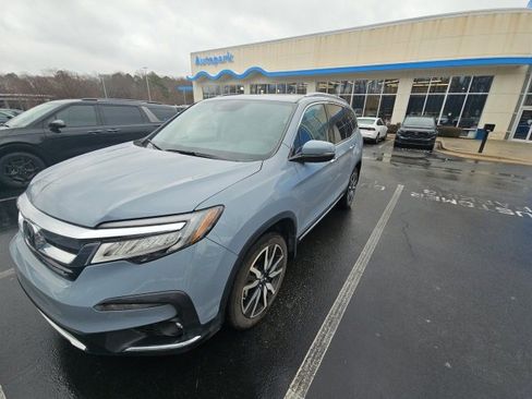 Certified 2022 Honda Pilot Touring image 4