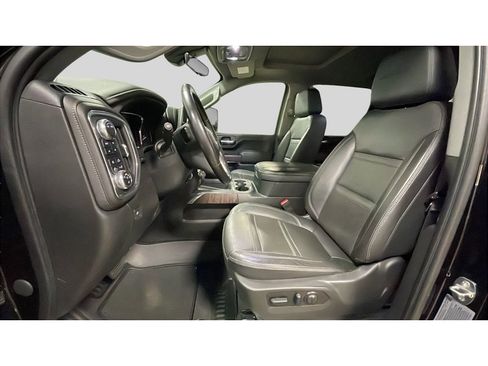 Used 2023 GMC Sierra 2500 Denali w/ Denali Black Diamond Edition image 11
