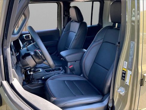 New 2026 Jeep Wrangler Unlimited Rubicon 392 w/ Quick Order Package 27X Moab AWD/4WD image 19