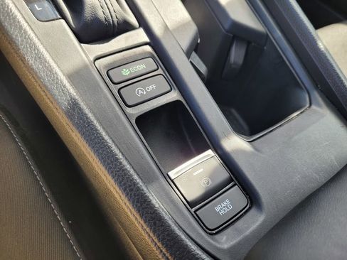 Used 2025 Honda Accord SE image 24