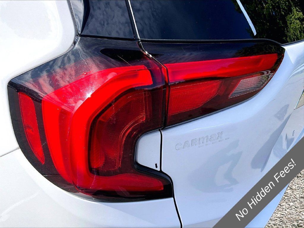 Used 2020 GMC Terrain SLE w/ LPO, Floor Liner Package FWD image 27