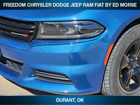 Used 2023 Dodge Charger SXT image 6