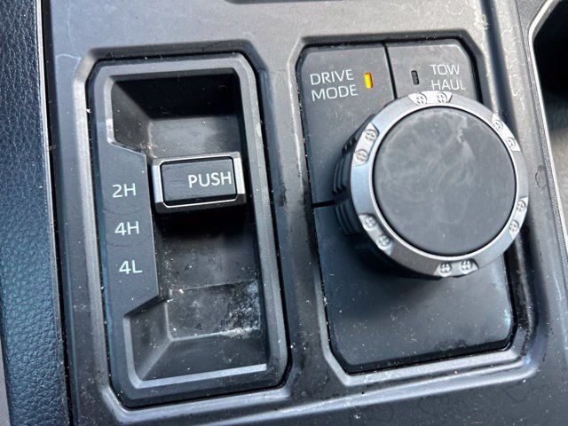 Used 2024 Toyota Tundra SR5 w/ SR5 Convenience Package AWD/4WD image 17