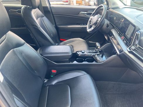 Used 2023 Kia Sportage EX image 20