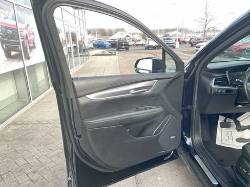 Certified 2023 Cadillac XT6 Luxury image 22