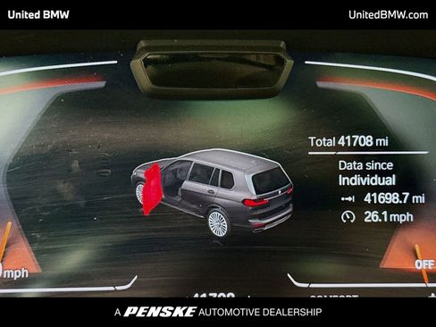 Used 2022 BMW X7 xDrive40i w/ Premium Package image 7
