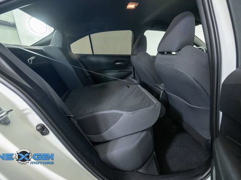 Used 2021 Toyota Corolla SE w/ Carpet Mat Package (TMS) FWD image 37