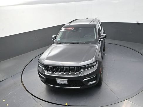 Used 2023 Jeep Grand Cherokee 4WD 4xe image 12