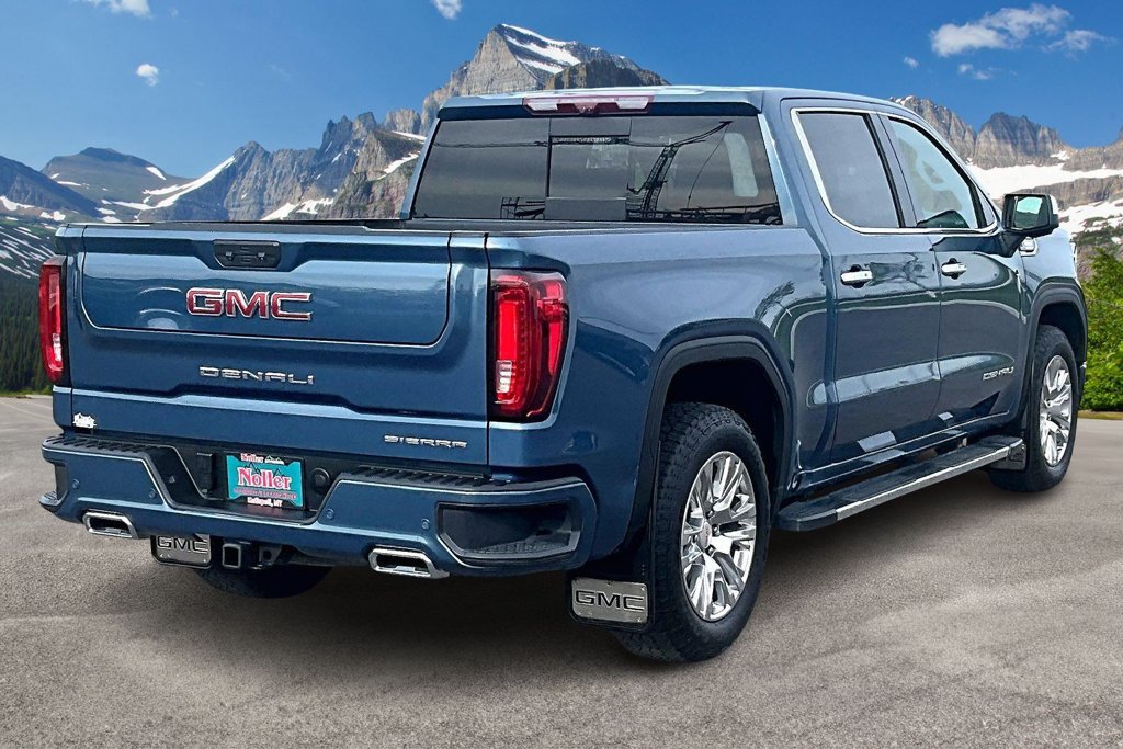 Used 2024 GMC Sierra 1500 Denali w/ Technology Package AWD/4WD image 2