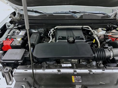 Used 2024 GMC Canyon Elevation w/ Convenience Package image 30