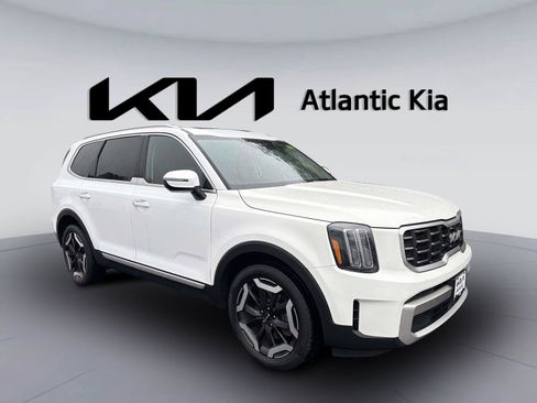 Certified 2023 Kia Telluride S w/ S Sunroof Package FWD image 4