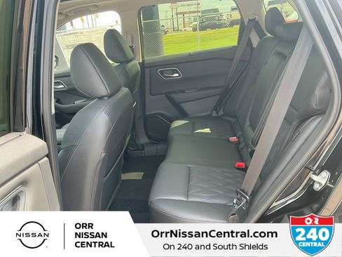 New 2026 Nissan Rogue Platinum w/ Platinum Premium Package image 13