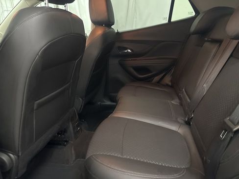 Used 2022 Buick Encore Preferred w/ Safety Package image 21