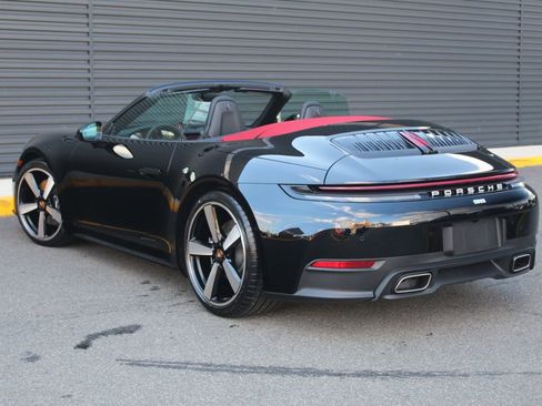 New 2026 Porsche 911 Carrera image 3