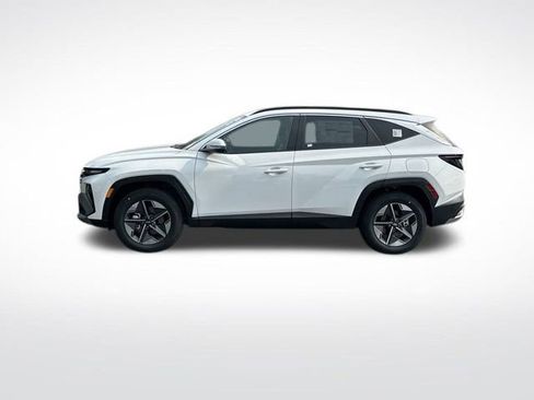 New 2025 Hyundai Tucson SEL image 2