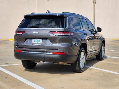 Used 2025 Jeep Grand Cherokee L Laredo image 5