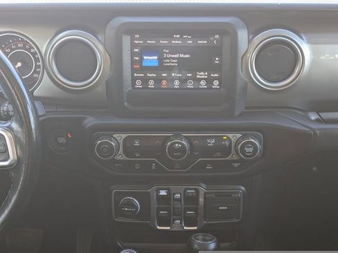 Used 2021 Jeep Wrangler Unlimited Sahara image 22