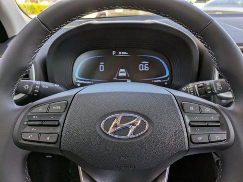 New 2026 Hyundai Venue SEL image 20