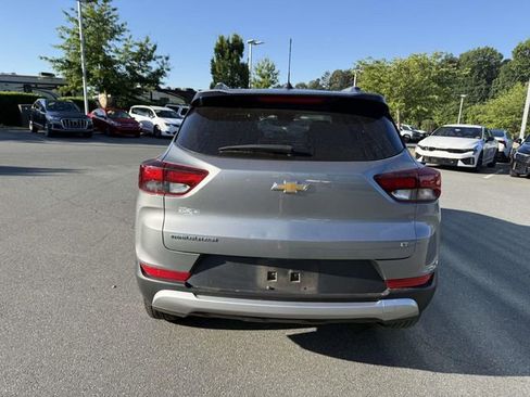 Used 2024 Chevrolet TrailBlazer LT FWD image 5