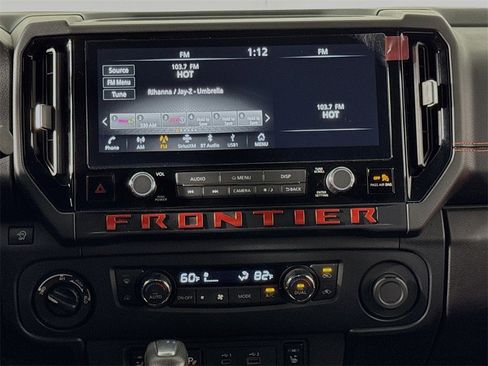 Used 2025 Nissan Frontier PRO-4X w/ Pro Convenience Package image 15