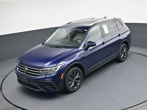 Used 2022 Volkswagen Tiguan SE image 22