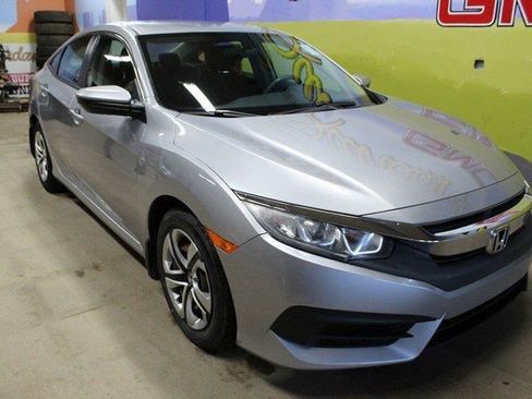 Used 2018 Honda Civic LX image 3