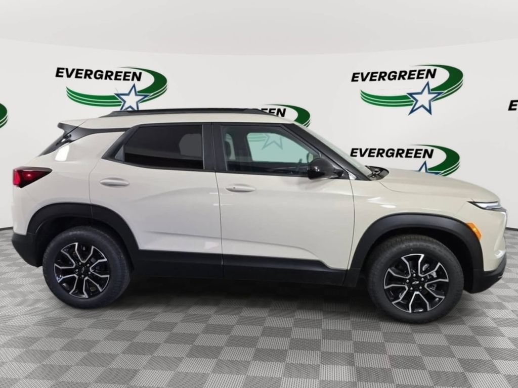 Used 2026 Chevrolet TrailBlazer ACTIV w/ Convenience Package AWD/4WD image 6