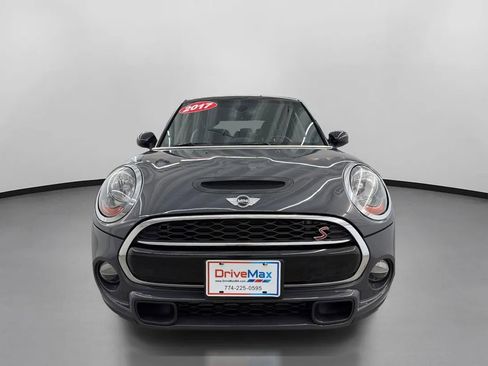 Used 2017 MINI Cooper S FWD image 2