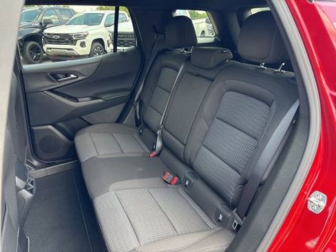 New 2026 Chevrolet Equinox LT image 10