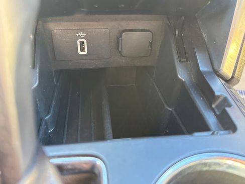 Used 2017 Ford Explorer Limited w/ Equipment Group 301A image 34