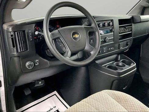 Used 2023 Chevrolet Express 3500 LT w/ LT Preferred Equipment Group RWD image 14