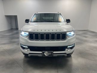 Used 2024 Jeep Wagoneer Series II w/ Flexible Seating Group video 2